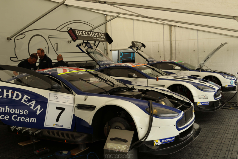 Illustration for article titled Le Mans Pits and Paddock